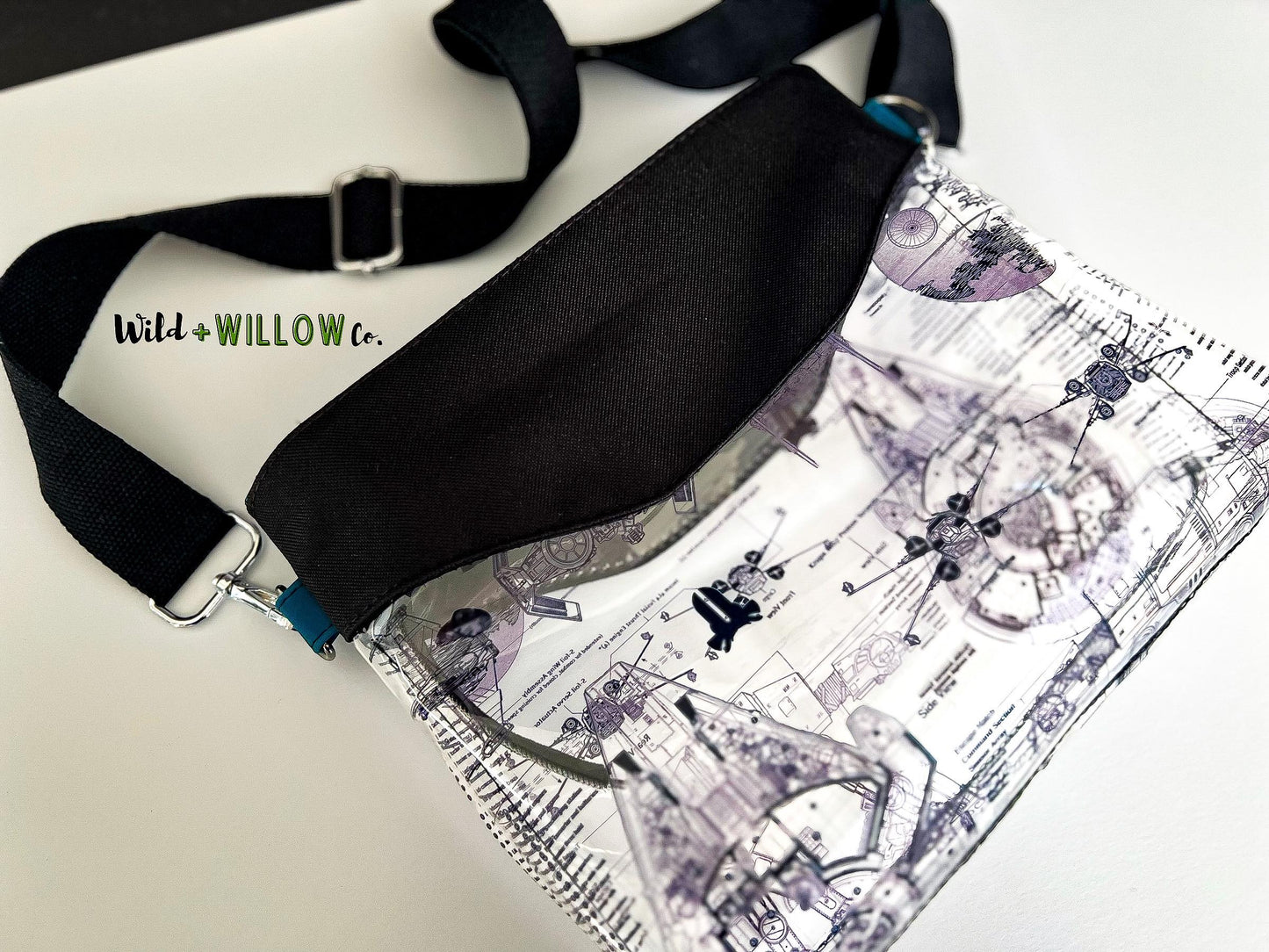 Tista Stadium Crossbody