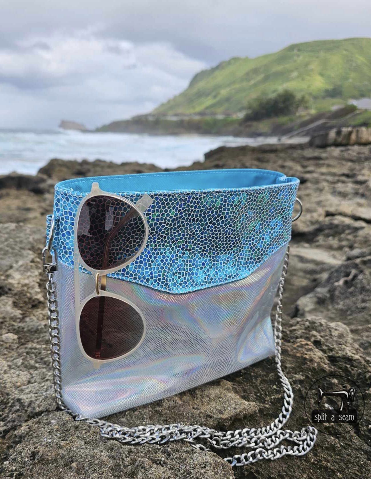 Tista Stadium Crossbody