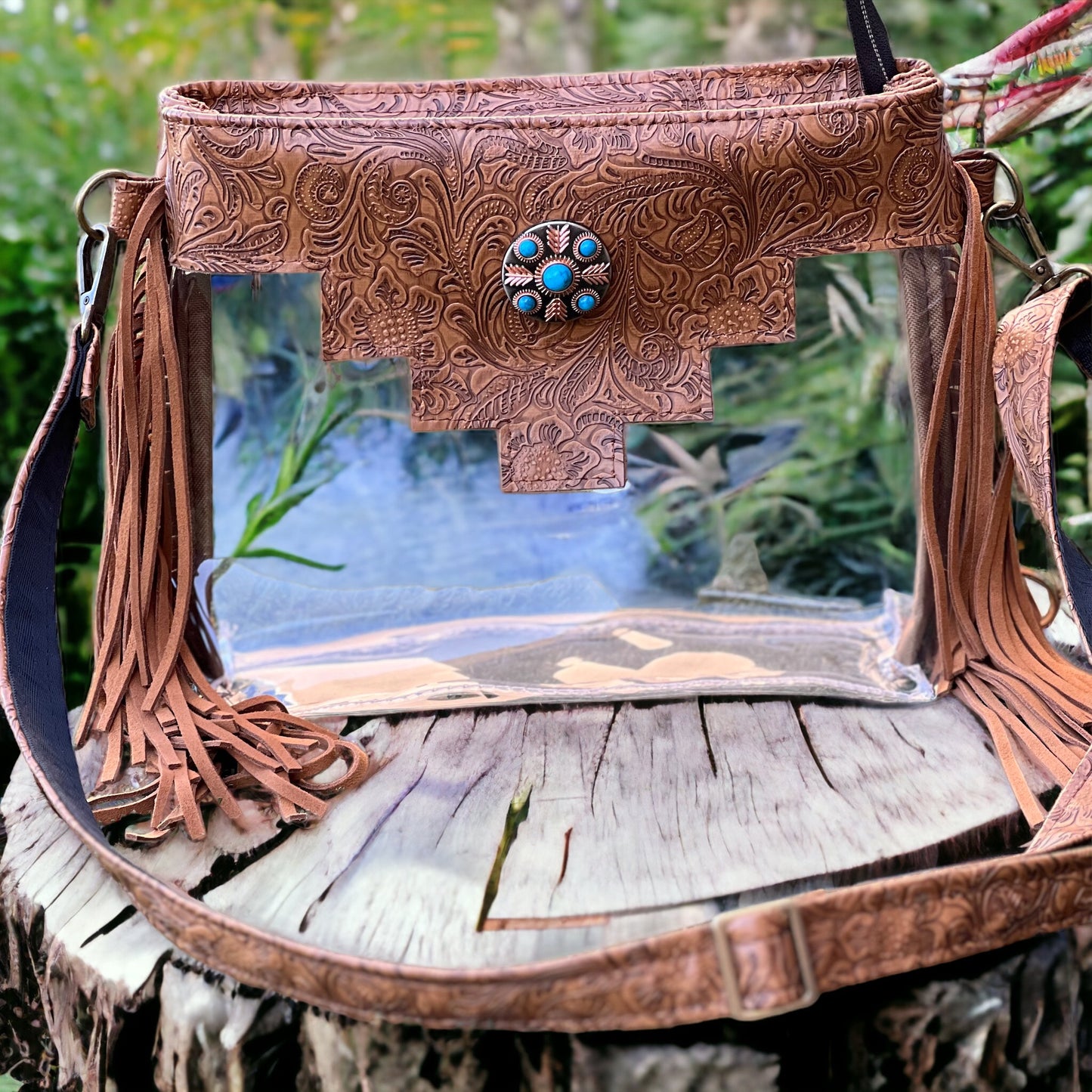 Tista Stadium Crossbody