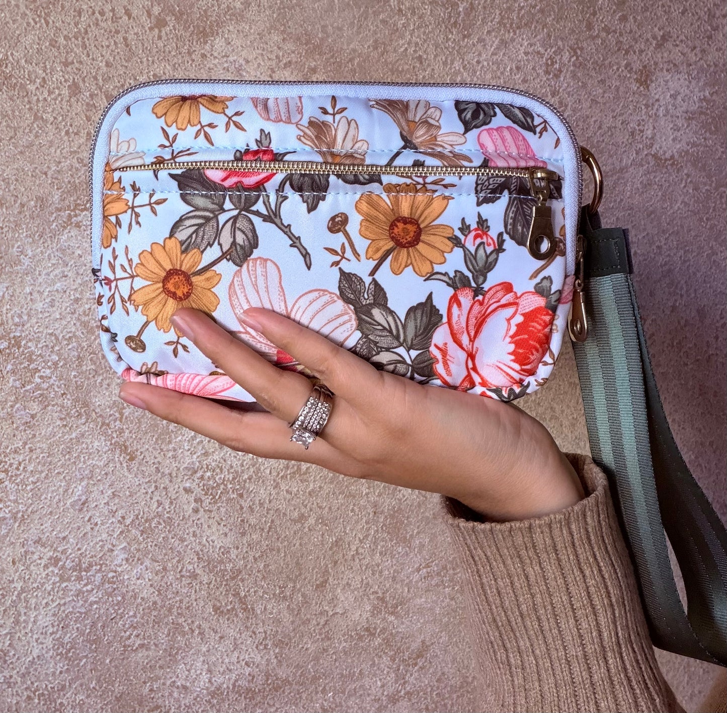 Tabitha Dual Wallet