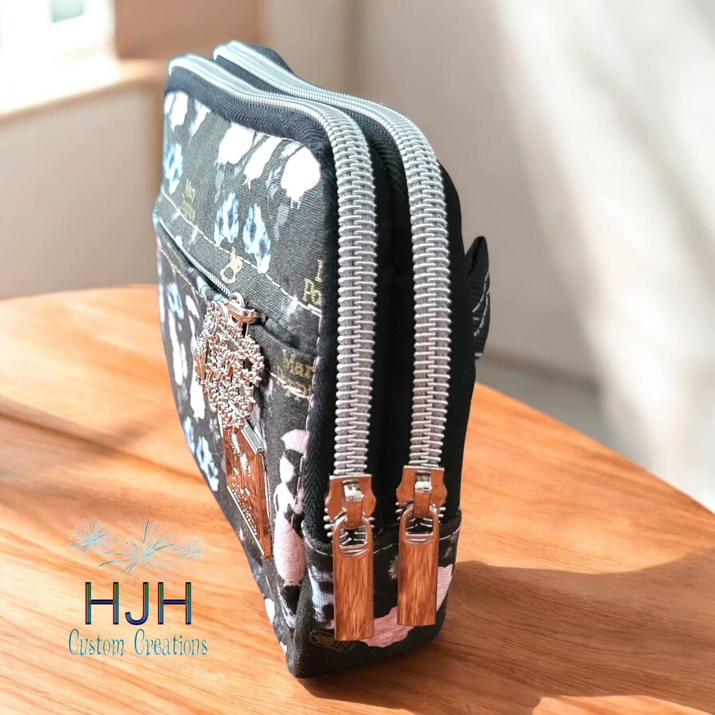 Tabitha Dual Wallet